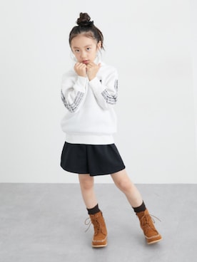 「アイテム（スウェット）」を使った、nissen Kids Modelsさん（キッズ・122cm）の秋コーディネート