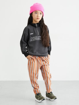 「アイテム（スウェット）」を使った、nissen Kids Modelsさん（キッズ・124cm）の秋コーディネート