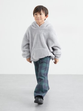 「アイテム（トップス）」を使った、nissen Kids Modelsさん（キッズ・120cm）の冬コーディネート