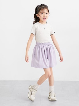「nissen（ニッセン）の接触冷感・吸汗速乾キュロット（パンツ、パープル系）」を使った、nissen Kids Modelsさん（キッズ・121cm）の春コーディネート