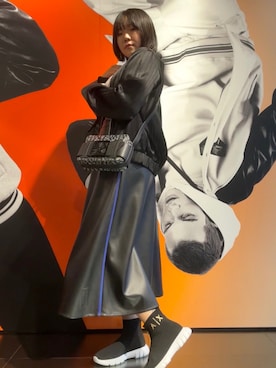 「ブルー×ブラック」｜「アイテム（ブルゾン）」を使った、moᴥmoさん（レディース・157cm）の秋コーディネート