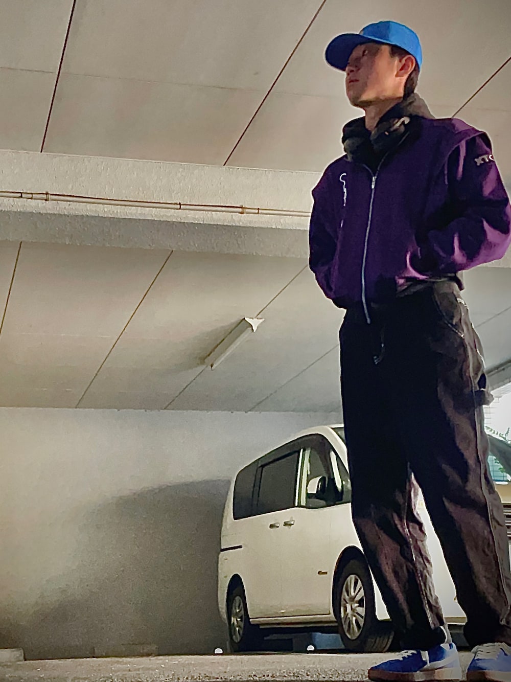 「PUMAのアイテム（スニーカー、ブルー系）」を使った、kaikaicode3150さん（メンズ・175cm）の春コーディネートの1枚目の写真