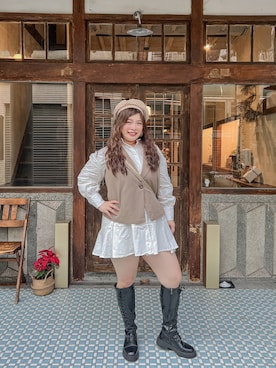 「KUAN.OFFICIALのアイテム（シューズ、ブラック系）」を使った、Tracy Peiさん（レディース・160cm）の夏コーディネート