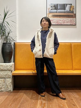 「GYMPHLEX（ジムフレックス）のGYMPHLEX　BOA HOODED VEST（その他アウター）」を使った、YUKI KAWAIさん（レディース・152cm）の秋コーディネート