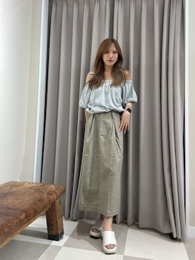 「ITEMS URBANRESEARCH（アイテムズ アーバンリサーチ）のウエストタックスカート（スカート）」を使った、Rioriさん（レディース・166cm）の夏コーディネート
