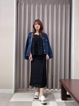 「ITEMS URBANRESEARCH（アイテムズ アーバンリサーチ）のフェザーフリンジキャミソール×スカートセット（セットアップ）」を使った、Rioriさん（レディース・167cm）の夏コーディネート