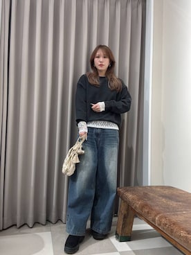 「イエべ秋」｜「アイテム（スウェット）」を使った、Rioriさん（レディース・167cm）の冬コーディネート