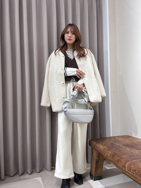 「アイテム（ノーカラーコート、ホワイト系）」を使った、Rioriさん（レディース・167cm）の冬コーディネート