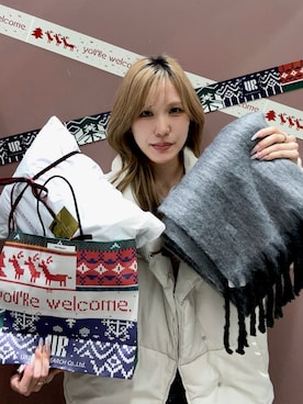 「アイテム（マフラー）」を使った、Rioriさん（レディース・166cm）の秋コーディネート