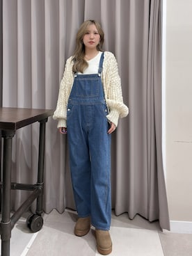 「アイテム（サロペット/オーバーオール）」を使った、Rioriさん（レディース・166cm）の秋コーディネート