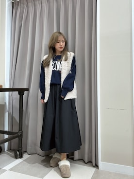 「アイテム（ベスト）」を使った、Rioriさん（レディース・166cm）の秋コーディネート