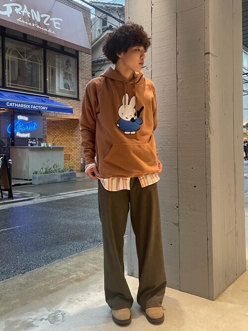 POP TRADING COMPANY（ポップトレーディングカンパニー） パーカー POP