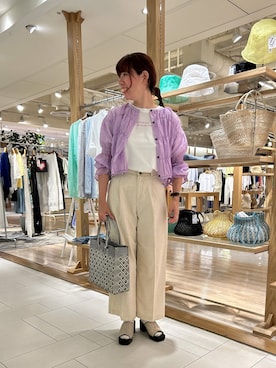 「袖ボリューム」｜「アイテム（スラックス）」を使った、haraponさん（レディース・163cm）の春コーディネート
