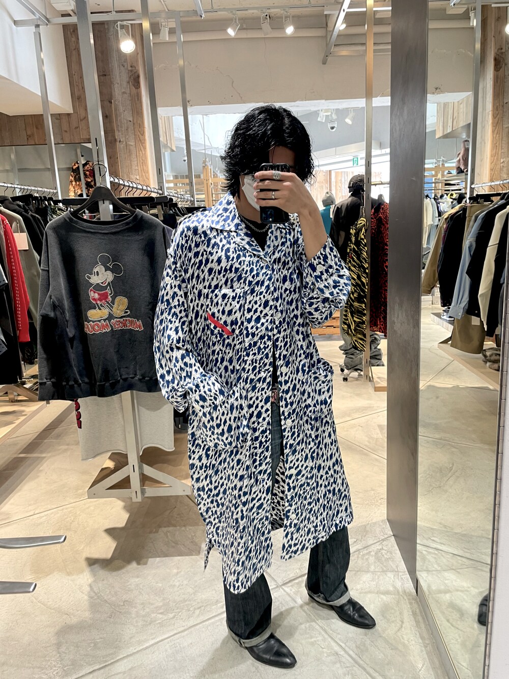 「オトナカジュアル、春夏コーデ、春服、春服デビュー宣言、キレイめ、爽やかコーデ、ootd、ひょう柄、パジャマ、ロイヤルフラッシュ、ROYAL FLASH、phingerin、フィンガリン」｜「PHINGERINのアイテム（トップス、ホワイト系）」を使った、FUYUTOさん（メンズ・179cm）の春コーディネートの1枚目の写真