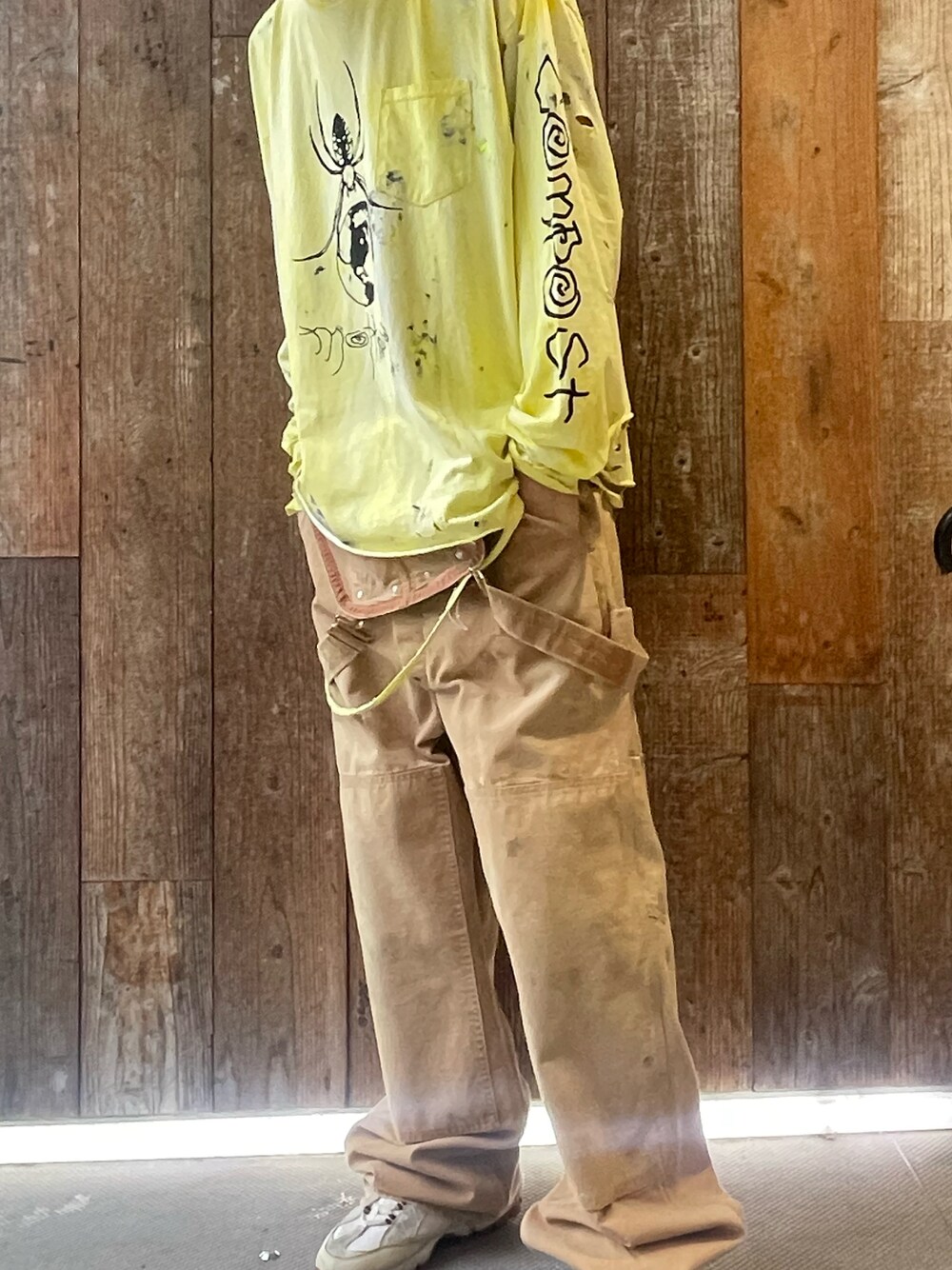 「お出かけコーデ日記、休日スタイル、春夏コーデ、オーバーオール、大人コーデ、ロイヤルフラッシュ、SAINT M××××××、ROYAL FLASH」｜「ROYAL FLASHのアイテム（オールインワン・サロペット、ベージュ系）」を使った、FUYUTOさん（メンズ・179cm）の春コーディネートの1枚目の写真