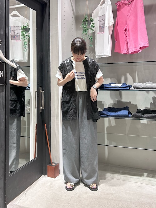 レースミリタリーベスト