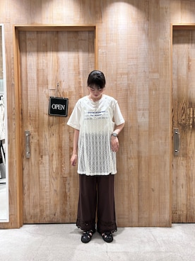 「アイテム（その他パンツ、ブラウン系）」を使った、すいさん（レディース・160cm）の夏コーディネート