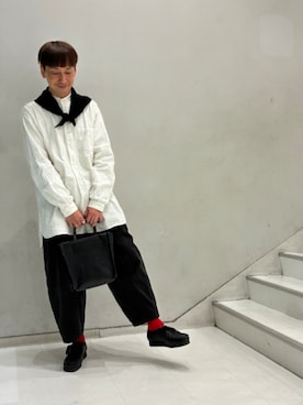 「アイテム（モカシン/デッキシューズ）」を使った、tenteco02さん（メンズ・176cm・40代）の秋コーディネート