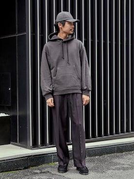「PUBLIC TOKYO（パブリックトウキョウ）のアイテム（スラックス）」を使った、ptmaegaitoさん（メンズ・180cm）の秋コーディネート