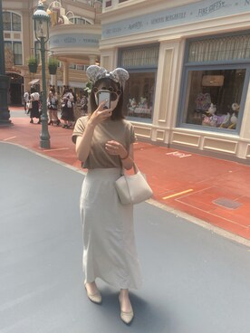 ショルダーバッグを使った ディズニーランド の人気ファッションコーディネート Wear