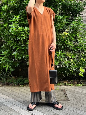 「アイテム（ブレスレット）」を使った、nozomi.さん（レディース・166cm）の夏コーディネート