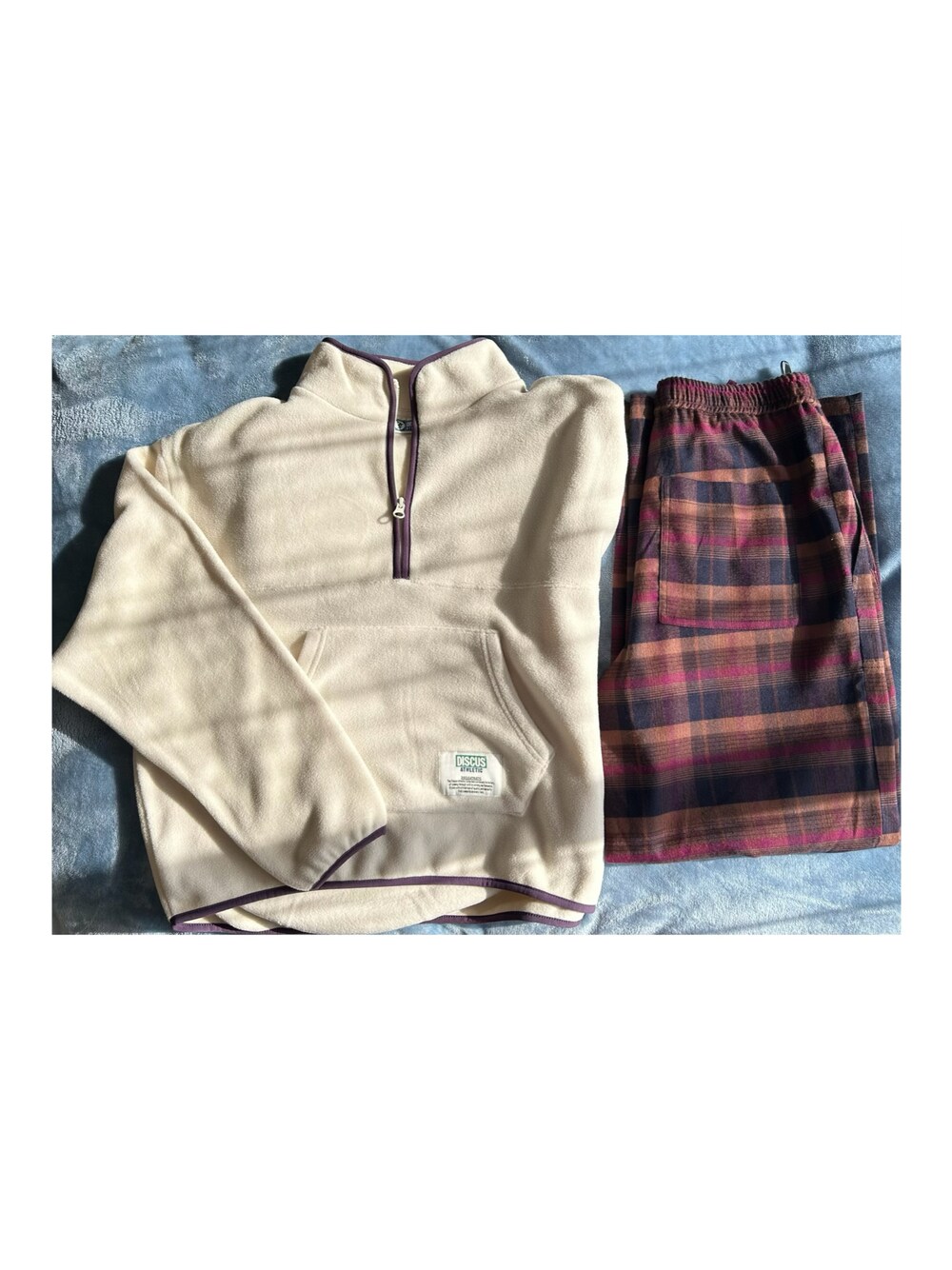 「ootd、outfit、今日のコーデ、coen、discus」｜「DISCUSの2023AW DISCUS/ディスカス 配色パイピング フリース プルオーバー ハーフジップ（スウェット、ホワイト系）」を使った、ねあ／Neaさん（レディース・158cm）の冬コーディネートの1枚目の写真