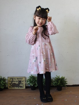 「nino（ニノ）のワンピース　プティＣＡＴ（ワンピース、ピンク系）」を使った、LaLaLa.....✧︎*。さん（キッズ・120cm）の秋コーディネート