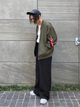 「URBAN RESEARCH Sonny Label（アーバンリサーチサニーレーベル）のアイテム（MA-1）」を使った、 松波 侑亮さん（メンズ・164cm）の春コーディネート