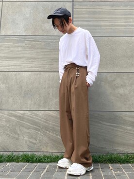 「MASONPRINCE（メイソンプリンス）の1タックワイドシルエットスラックス SK2050 【MASONPRINCE】（スラックス）」を使った、 松波 侑亮さん（メンズ・164cm）の秋コーディネート