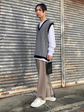 「Lull（ルル）のアイテム」を使った、 松波 侑亮さん（メンズ・162cm）の秋コーディネート