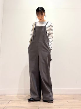「ストレート×イエベ春」｜「アイテム（オールインワン・サロペット）」を使った、amiさん（レディース・160cm）の冬コーディネート