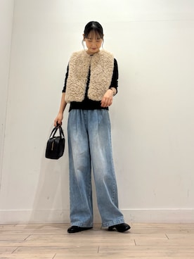 「アイテム（ベスト）」を使った、amiさん（レディース・160cm・30代）の秋コーディネート