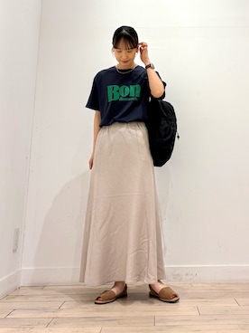 「URBAN RESEARCH Sonny Label（アーバンリサーチサニーレーベル）のアソートロゴプリントTシャツ（Tシャツ/カットソー、ブルー系）」を使った、amiさん（レディース・160cm）の夏コーディネート