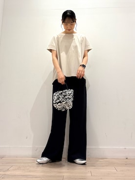 「アイテム（ショルダーバッグ）」を使った、amiさん（レディース・160cm・30代）の夏コーディネート