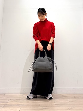 「アイテム（ショルダーバッグ）」を使った、amiさん（レディース・160cm・30代）の冬コーディネート