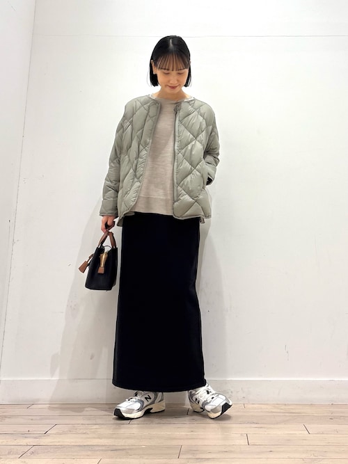 仁村紗和さん着用』『UR TECH 200日ニット』ストレートスカート