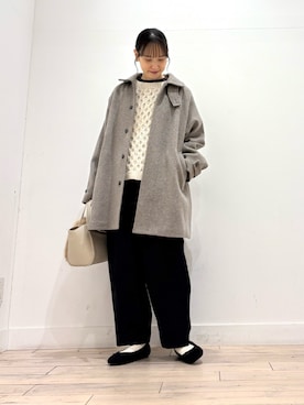 「アイテム（ステンカラーコート）」を使った、amiさん（レディース・160cm）の秋コーディネート