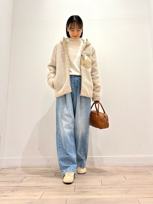 MARCO BIANCHINI スウェードレザーラウンドバッグ（ショルダーバッグ