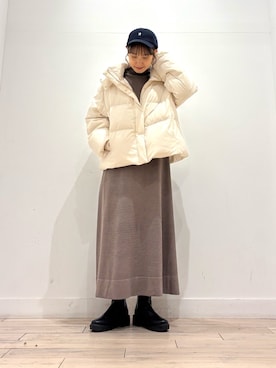 「アイテム（キャップ）」を使った、amiさん（レディース・160cm）の冬コーディネート