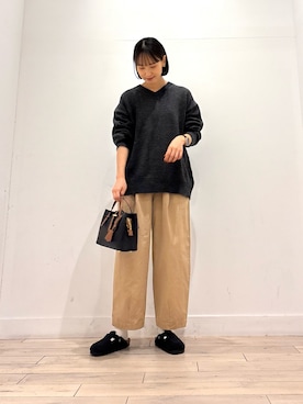 「アイテム（イヤリング）」を使った、amiさん（レディース・160cm・30代）の秋コーディネート