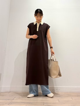 「URBAN RESEARCH DOORS（アーバンリサーチドアーズ）のフレンチスリーブニットワンピース | ポロシャツワンピ/大人カジュアル/お出かけ/フレンチスリーブ/サマーニット（ワンピース、ブラウン系）」を使った、amiさん（レディース・160cm）の夏コーディネート