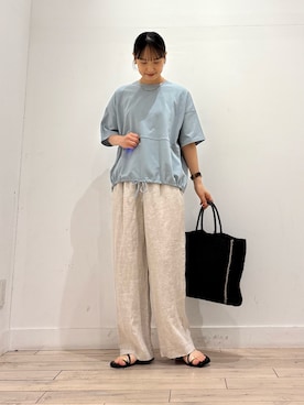 「URBAN RESEARCH DOORS（アーバンリサーチドアーズ）のリネンイージーパンツ（その他パンツ）」を使った、amiさん（レディース・160cm）の夏コーディネート