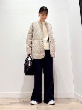 「ストレート×イエベ春」｜「アイテム（ダウンジャケット/コート）」を使った、amiさん（レディース・160cm）の冬コーディネート