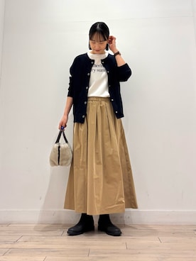 「URBAN RESEARCH DOORS(アーバンリサーチドアーズ)のアイテム(スカート)」を使った、amiさん(レディース・160cm)の秋コーディネート