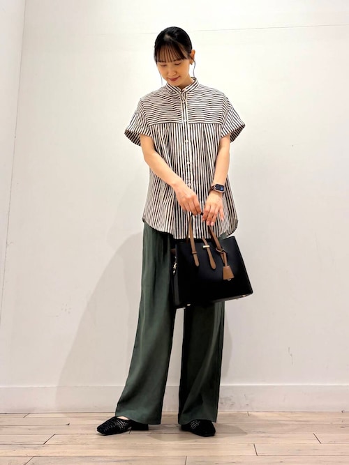 【新品・タグ付き】 DOORSストライプロールアップタックシャツ　NAT×BLK セール】ストライプロールアップタックシャツ（シャツ/ブラウス