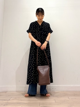「URBAN RESEARCH Sonny Label（アーバンリサーチサニーレーベル）の接触冷感デニムベイカーパンツ（デニムパンツ、ブルー系）」を使った、amiさん（レディース・160cm）の夏コーディネート