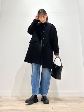 「アーバンリサーチドアーズ」｜「アイテム（ノーカラーコート）」を使った、amiさん（レディース・160cm）の冬コーディネート