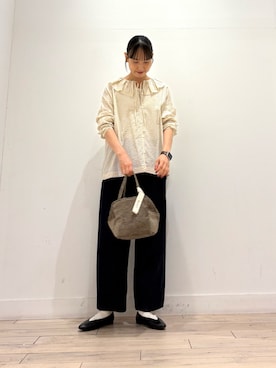 「かぐれ（カグレ）のアイテム（デニムパンツ）」を使った、amiさん（レディース・160cm）の秋コーディネート