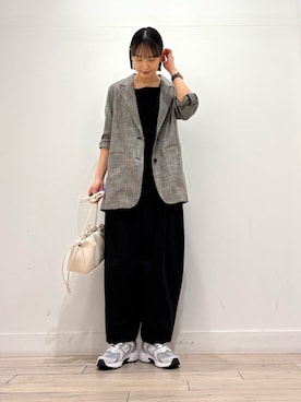 「かぐれ（カグレ）のアイテム」を使った、amiさん（レディース・160cm）の春コーディネート