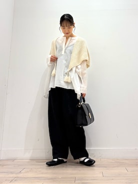 「アイテム（ストール/ショール）」を使った、amiさん（レディース・160cm）の秋コーディネート